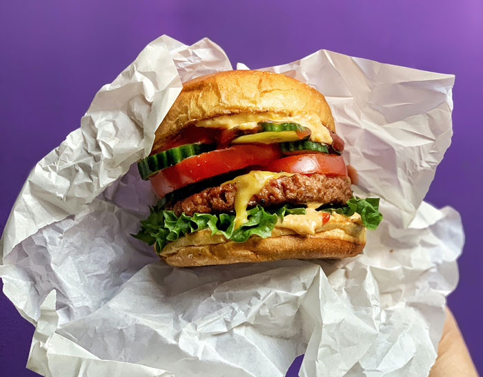 Someone Asked “What Happens In Hospitals That’s Hidden?”, And 30 HC Workers Delivered Someone Asked “What Happens In Hospitals That’s Hidden?”, And 30 HC Workers Delivered