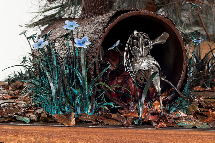 I Spent A Year Making This Life-Sized Peacock Sculpture One Feather At A Time I Spent A Year Making This Life-Sized Peacock Sculpture One Feather At A Time