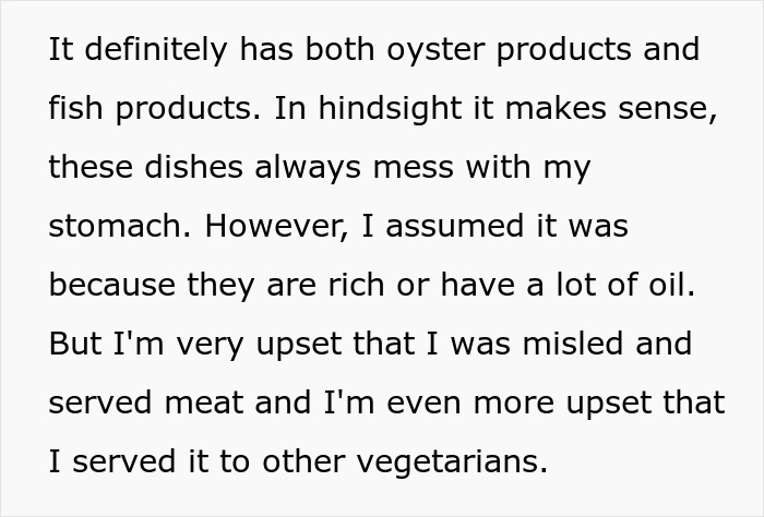 Waiter Learns He’s Been Lying To Customers About Vegetarian Food After Checking The Ingredients Waiter Learns He’s Been Lying To Customers About Vegetarian Food After Checking The Ingredients