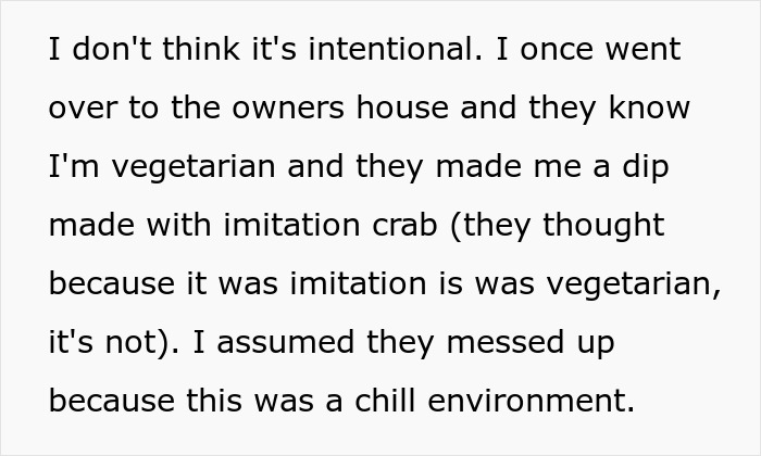 Waiter Learns He’s Been Lying To Customers About Vegetarian Food After Checking The Ingredients Waiter Learns He’s Been Lying To Customers About Vegetarian Food After Checking The Ingredients