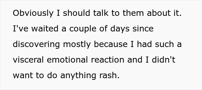 Waiter Learns He’s Been Lying To Customers About Vegetarian Food After Checking The Ingredients Waiter Learns He’s Been Lying To Customers About Vegetarian Food After Checking The Ingredients