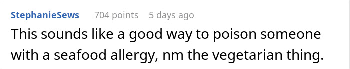 Waiter Learns He’s Been Lying To Customers About Vegetarian Food After Checking The Ingredients Waiter Learns He’s Been Lying To Customers About Vegetarian Food After Checking The Ingredients