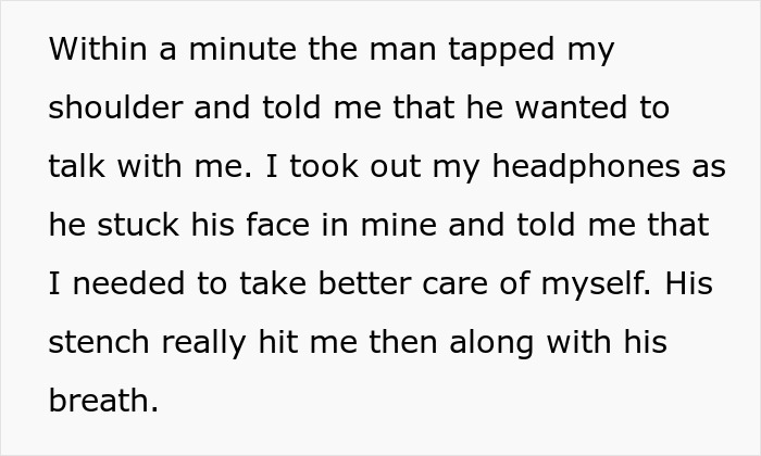 Jerk On A Plane Claims He Can’t Sit Next To Smelly Passenger, Turns Out He’s The One Who Stinks Jerk On A Plane Claims He Can’t Sit Next To Smelly Passenger, Turns Out He’s The One Who Stinks