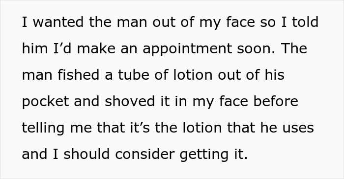 Jerk On A Plane Claims He Can’t Sit Next To Smelly Passenger, Turns Out He’s The One Who Stinks Jerk On A Plane Claims He Can’t Sit Next To Smelly Passenger, Turns Out He’s The One Who Stinks