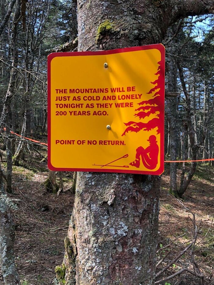 People Are Posting The Threatening Signs They’ve Encountered, Here Are The 50 Best Ones People Are Posting The Threatening Signs They’ve Encountered, Here Are The 50 Best Ones