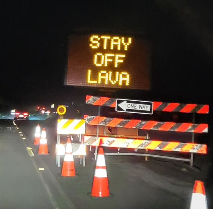 People Are Posting The Threatening Signs They’ve Encountered, Here Are The 50 Best Ones People Are Posting The Threatening Signs They’ve Encountered, Here Are The 50 Best Ones