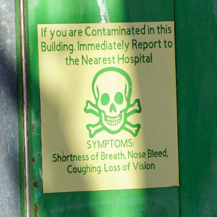 People Are Posting The Threatening Signs They’ve Encountered, Here Are The 50 Best Ones People Are Posting The Threatening Signs They’ve Encountered, Here Are The 50 Best Ones