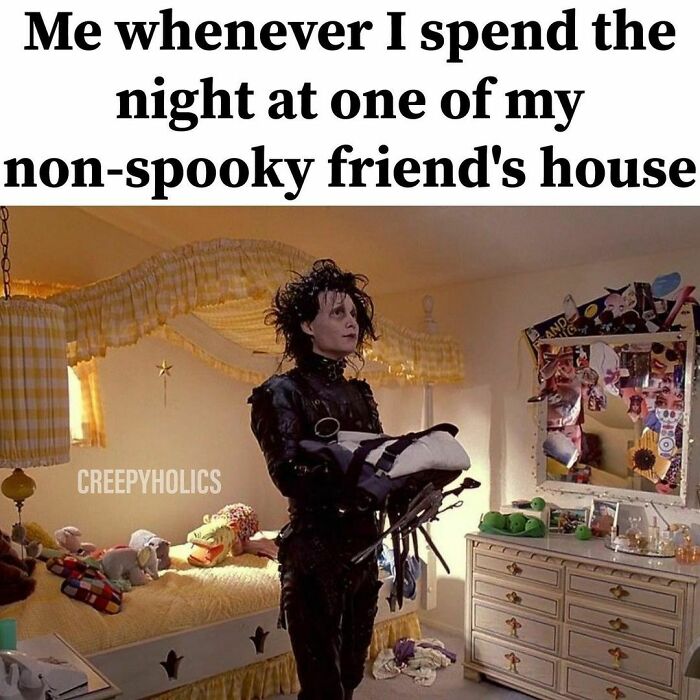 “Creepyholics”: 50 Morbid And Haunted Memes From This Instagram Page “Creepyholics”: 50 Morbid And Haunted Memes From This Instagram Page