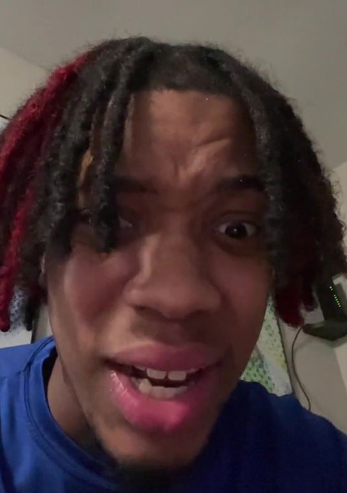 Man Gets Asked To Pay $45 At Pay-It-Forward Chain At Fast Food Restaurant, Says Thanks, I’m Good Man Gets Asked To Pay $45 At Pay-It-Forward Chain At Fast Food Restaurant, Says Thanks, I’m Good