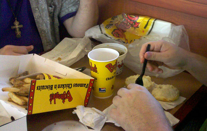 Man Gets Asked To Pay $45 At Pay-It-Forward Chain At Fast Food Restaurant, Says Thanks, I’m Good Man Gets Asked To Pay $45 At Pay-It-Forward Chain At Fast Food Restaurant, Says Thanks, I’m Good