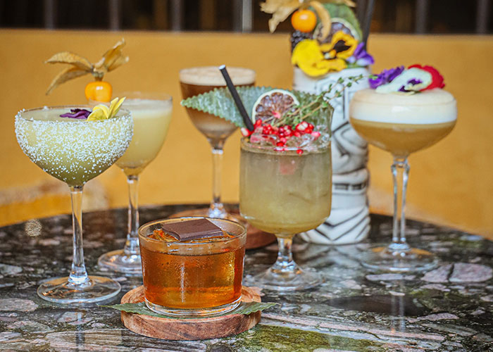 Guy Makes Mom Cry After Not Letting Her Bring Her 3 Kids To A Childfree Christmas Party Guy Makes Mom Cry After Not Letting Her Bring Her 3 Kids To A Childfree Christmas Party