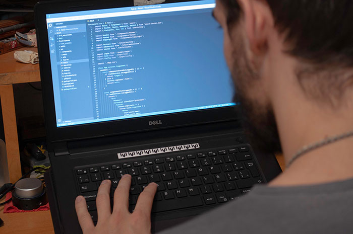 Employee Realizes He’s Being Bullied Into Quitting, Company Ends Up Racking Up 8 Figures In Losses Employee Realizes He’s Being Bullied Into Quitting, Company Ends Up Racking Up 8 Figures In Losses