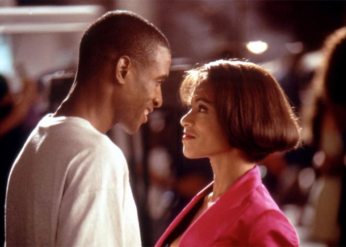 People Call Out Keanu Reeves And 30 Others For Having Zero Chemistry With Their Co-Stars On Screen People Call Out Keanu Reeves And 30 Others For Having Zero Chemistry With Their Co-Stars On Screen