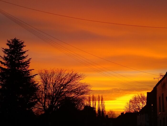 Hey Pandas, What&#8217;s The Best Picture Of The Sky You&#8217;ve Taken? (Closed)