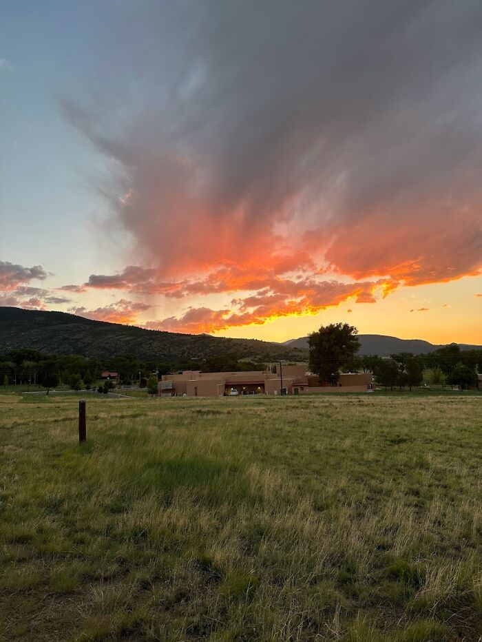 Hey Pandas, What&#8217;s The Best Picture Of The Sky You&#8217;ve Taken? (Closed)