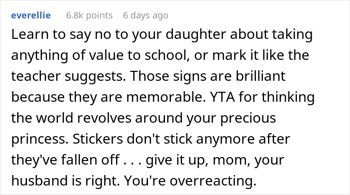 Mom Notices Signs In Her Child’s Preschool That Are Targeted At Her Mom Notices Signs In Her Child’s Preschool That Are Targeted At Her