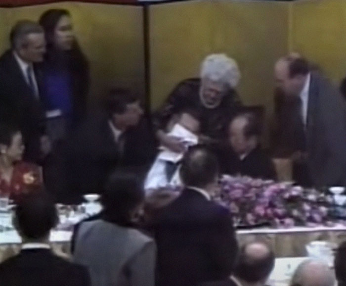 Someone Asks What’s An Event In History That’s So Ridiculous It Sounds Fake, And 35 People Deliver