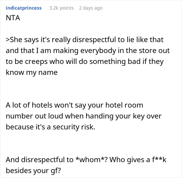Woman Flips Out When She Finds Out Her BF Uses A Fake Name At Coffee Shops To Feel More Comfortable Woman Flips Out When She Finds Out Her BF Uses A Fake Name At Coffee Shops To Feel More Comfortable