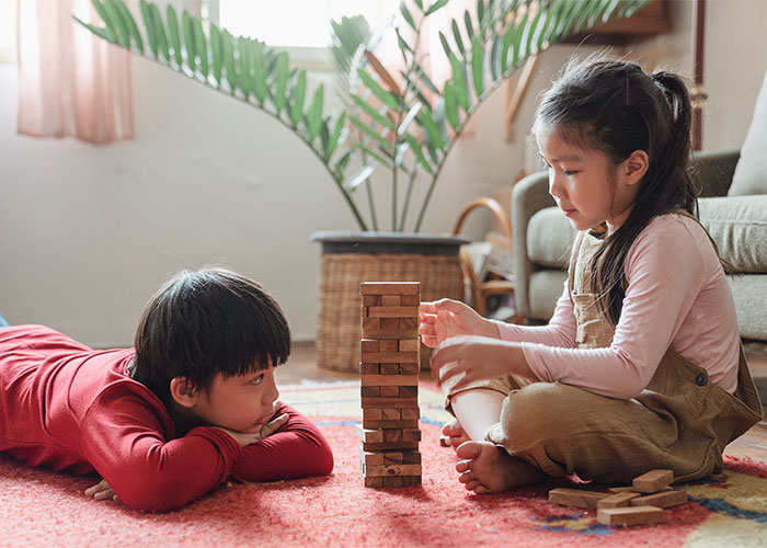 “What’s The Most Bizarre ‘House Rule’ You’ve Encountered At Someone Else’s Home?” (40 Answers) “What’s The Most Bizarre ‘House Rule’ You’ve Encountered At Someone Else’s Home?” (40 Answers)