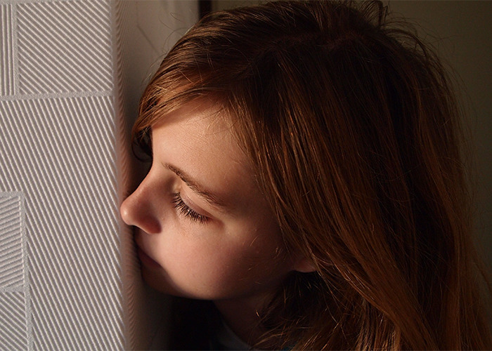 “What’s The Most Bizarre ‘House Rule’ You’ve Encountered At Someone Else’s Home?” (40 Answers) “What’s The Most Bizarre ‘House Rule’ You’ve Encountered At Someone Else’s Home?” (40 Answers)