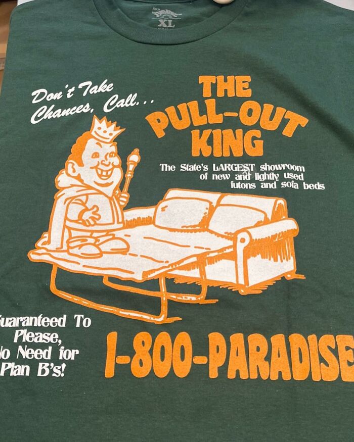 50 Times People Spotted A Shirt That Was So Good They Just Had To Take A Pic (New Pics)