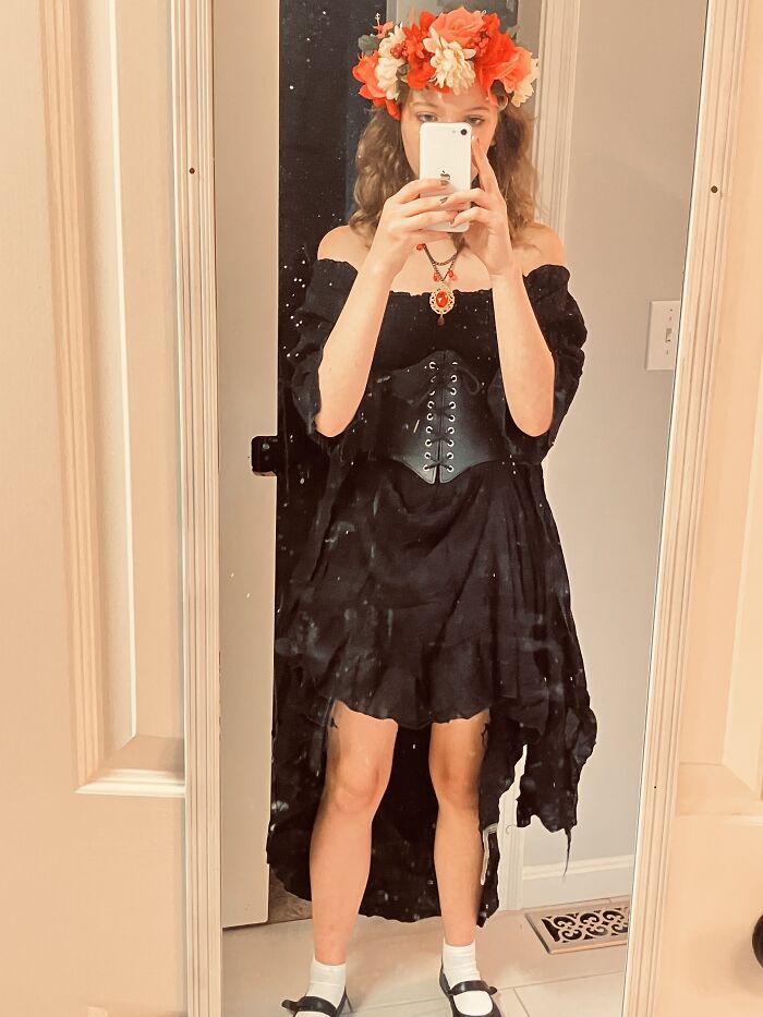 Hey Pandas, Share Your Halloween Costume (Closed)