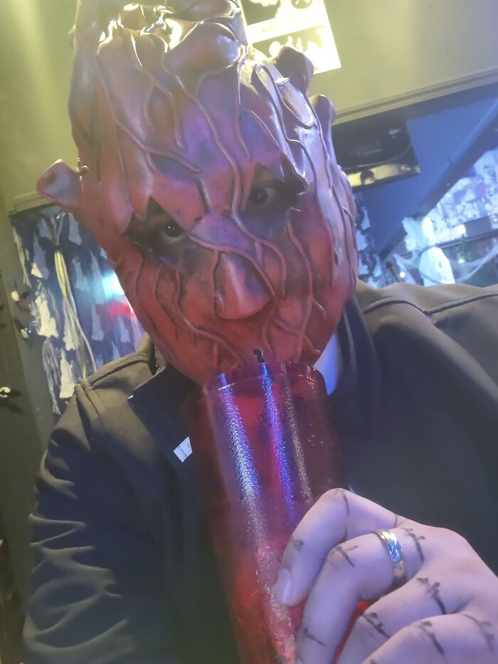 Hey Pandas, Share Your Halloween Costume (Closed)