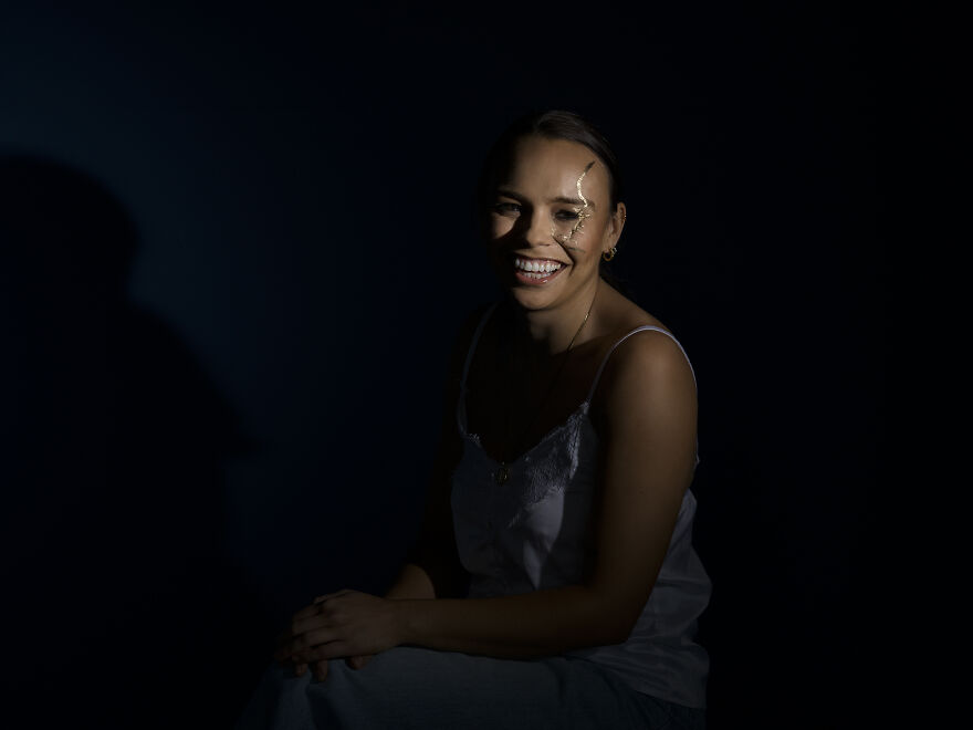 Kintsugi Beauty: Celebrating The Beauty Of Scars And Imperfections In Photography Kintsugi Beauty: Celebrating The Beauty Of Scars And Imperfections In Photography