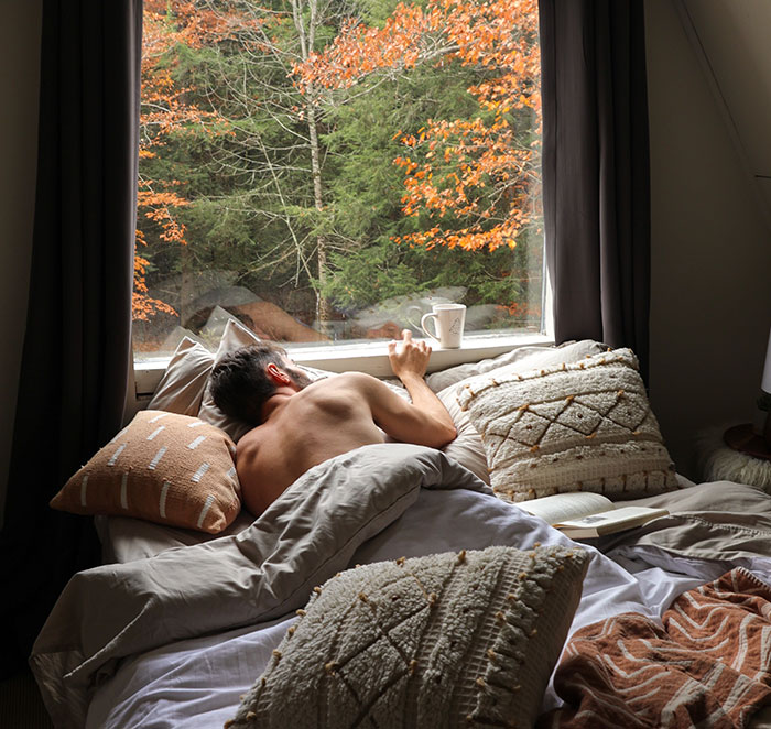 Man “Sick To His Stomach” After GF Changes Out Of Lingerie To Sleep In Comfy PJ’s Man “Sick To His Stomach” After GF Changes Out Of Lingerie To Sleep In Comfy PJ’s