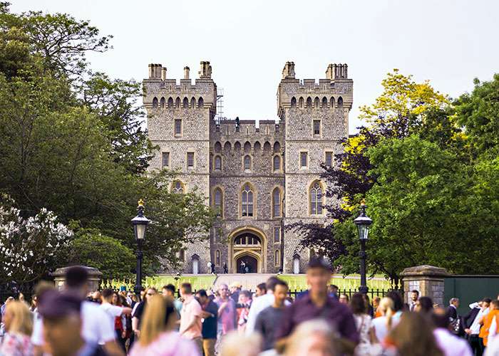 30 British People Share &#8220;Totally Normal&#8221; Things That Are &#8220;Nonexistent&#8221; In America