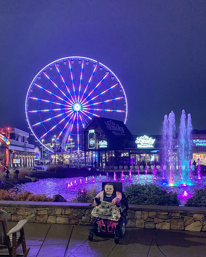 This Resilient Woman Became A Beauty Influencer Despite Her Disability This Resilient Woman Became A Beauty Influencer Despite Her Disability