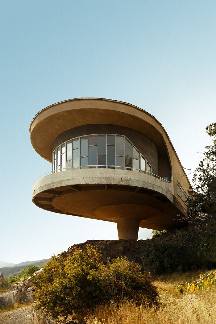 Soviet Relics: My 28 Photos Of Abandoned Buildings In Former Soviet Republics Soviet Relics: My 28 Photos Of Abandoned Buildings In Former Soviet Republics