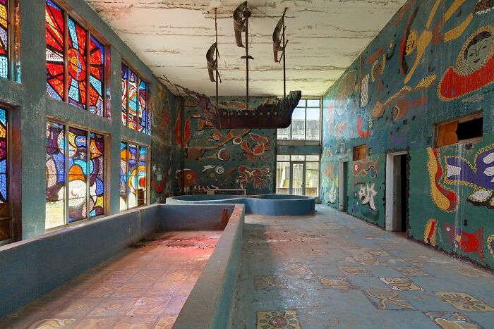 Soviet Relics: My 28 Photos Of Abandoned Buildings In Former Soviet Republics Soviet Relics: My 28 Photos Of Abandoned Buildings In Former Soviet Republics