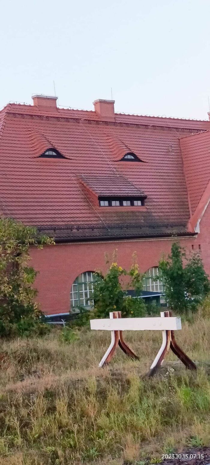 40 Funny Examples Of Regular Objects Suddenly Showing Human Characteristics 40 Funny Examples Of Regular Objects Suddenly Showing Human Characteristics