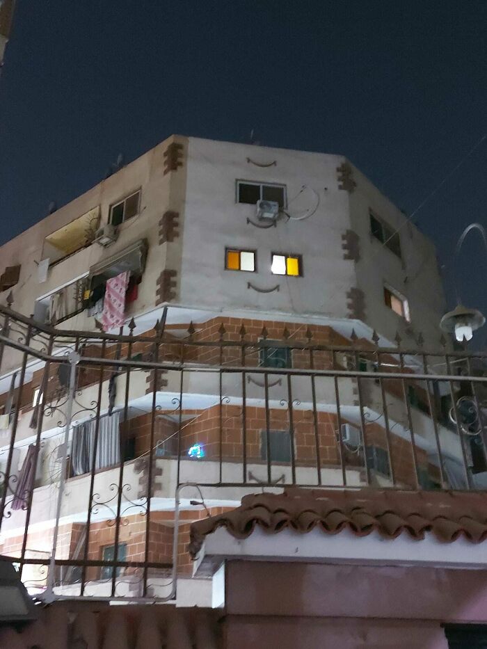 40 Funny Examples Of Regular Objects Suddenly Showing Human Characteristics 40 Funny Examples Of Regular Objects Suddenly Showing Human Characteristics