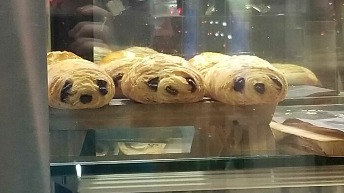 40 Funny Examples Of Regular Objects Suddenly Showing Human Characteristics 40 Funny Examples Of Regular Objects Suddenly Showing Human Characteristics