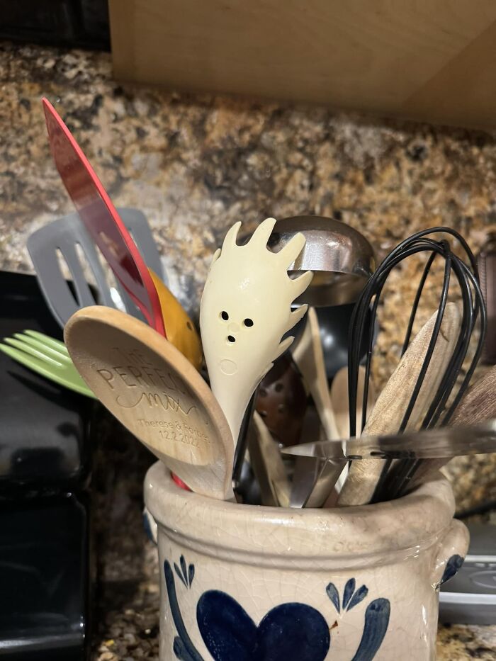 40 Funny Examples Of Regular Objects Suddenly Showing Human Characteristics 40 Funny Examples Of Regular Objects Suddenly Showing Human Characteristics