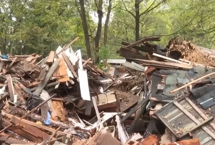 “How Can They Think That’s OK”: Atlanta Woman Is Surprised Post-Vacation By Demolished Home “How Can They Think That’s OK”: Atlanta Woman Is Surprised Post-Vacation By Demolished Home