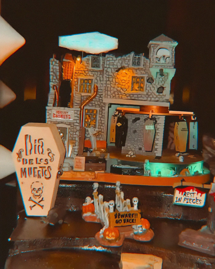 “We Don’t Play Around”: Christina Aguilera Says Halloween Is Her Favorite Time Of The Year “We Don’t Play Around”: Christina Aguilera Says Halloween Is Her Favorite Time Of The Year