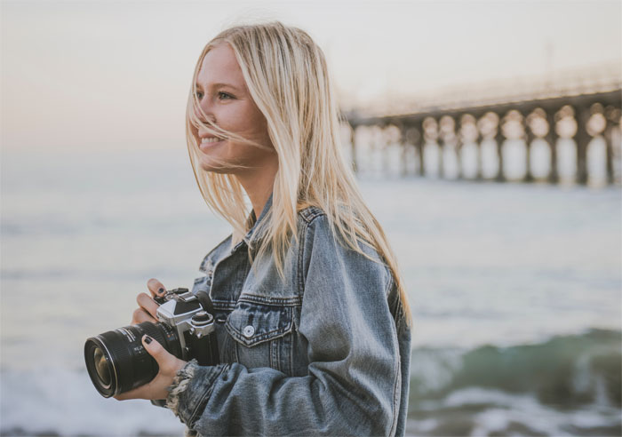 Woman Called A Jerk For Making Sure She’ll Get Paid For Her Work By Keeping Pictures Until Then Woman Called A Jerk For Making Sure She’ll Get Paid For Her Work By Keeping Pictures Until Then