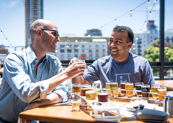 Friend Drama Ensues After Woman Refuses To Split The Bill And Pay $45 For Soda And Appetizer