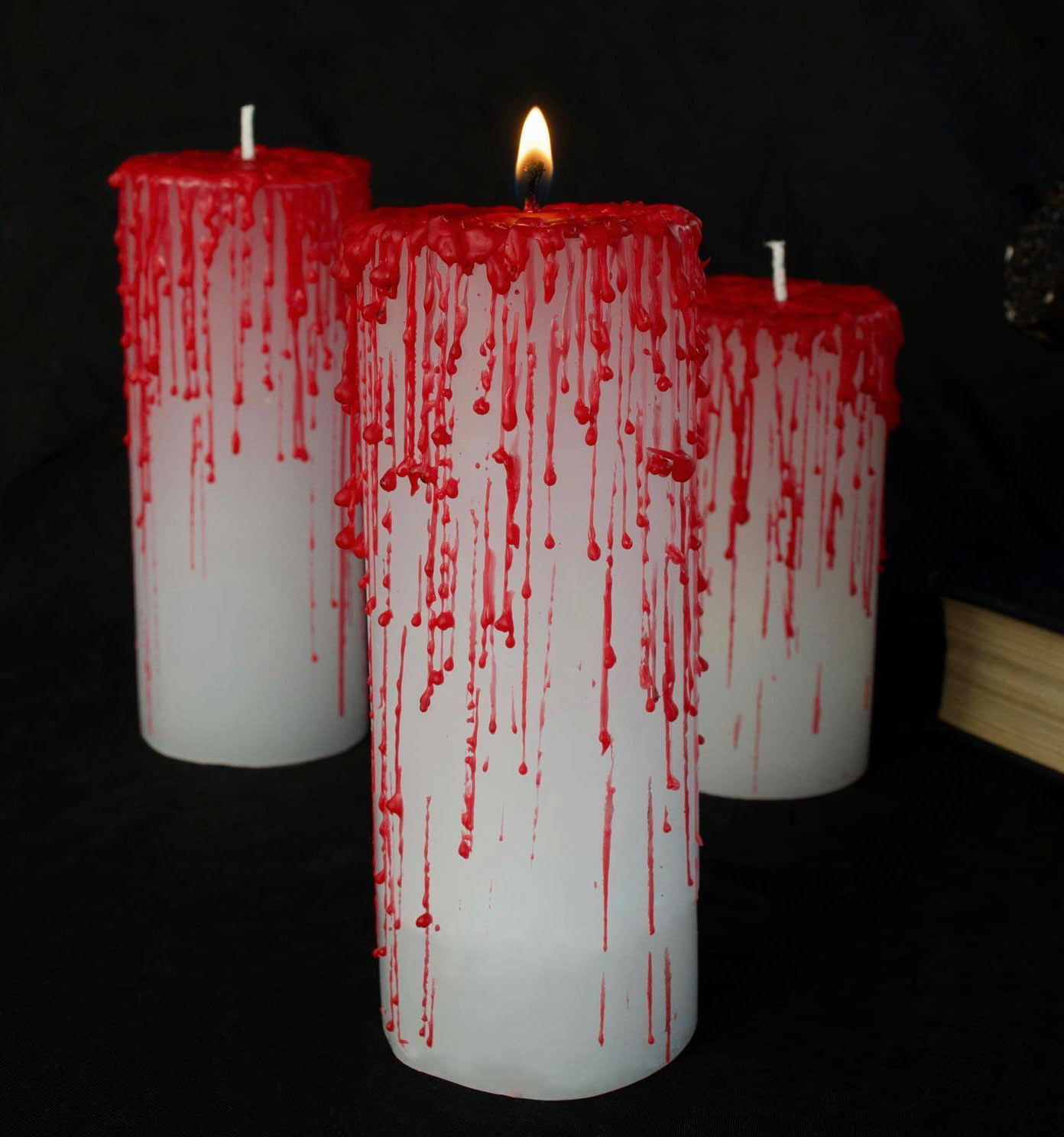 Halloween Decor: 68 DIY & Chillingly Chic Ideas for a Hellish Haven Halloween Decor: 68 DIY & Chillingly Chic Ideas for a Hellish Haven