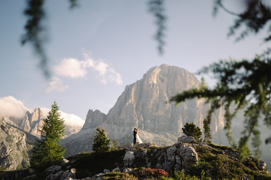 I Continue To Help Couples Ditch The Big Wedding And Elope In The Places That Make Them Feel Alive (30 New Pics) I Continue To Help Couples Ditch The Big Wedding And Elope In The Places That Make Them Feel Alive (30 New Pics)