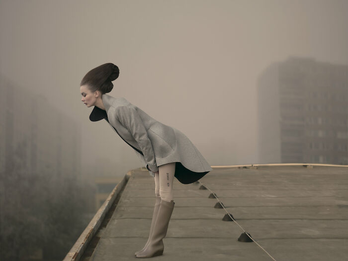 25 Surreal Photographs By B&aacute;ra Pr&aacute;&scaron;ilov&aacute; That Push The Boundaries Of Reality