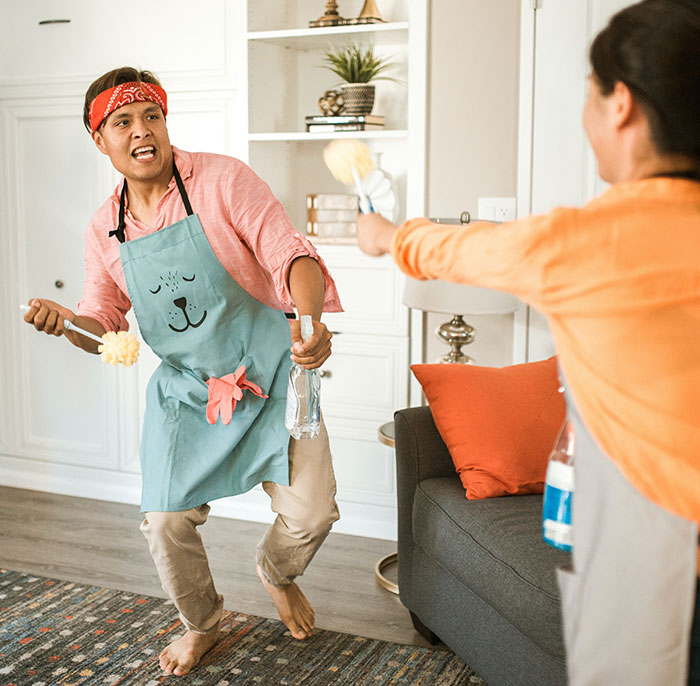 No One Gets Dinner As Man Maliciously Complies With Wife’s Demand To Clean As He Cooks No One Gets Dinner As Man Maliciously Complies With Wife’s Demand To Clean As He Cooks