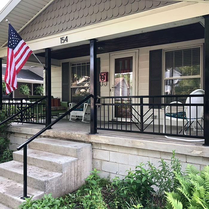 28 Deck Railing Ideas And Designs To Spice Up Your Exterior 28 Deck Railing Ideas And Designs To Spice Up Your Exterior