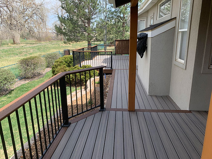 28 Deck Railing Ideas And Designs To Spice Up Your Exterior 28 Deck Railing Ideas And Designs To Spice Up Your Exterior