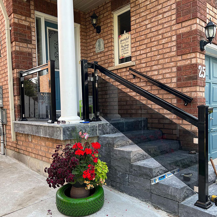 28 Deck Railing Ideas And Designs To Spice Up Your Exterior 28 Deck Railing Ideas And Designs To Spice Up Your Exterior