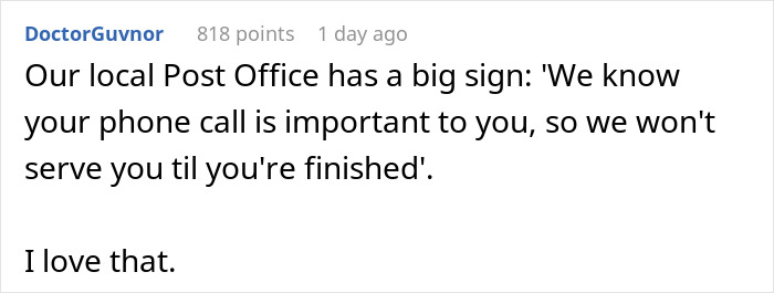 Cashier Maliciously Complies With Clients Who Keep Talking On Phone And Gesture At Him To Shut It