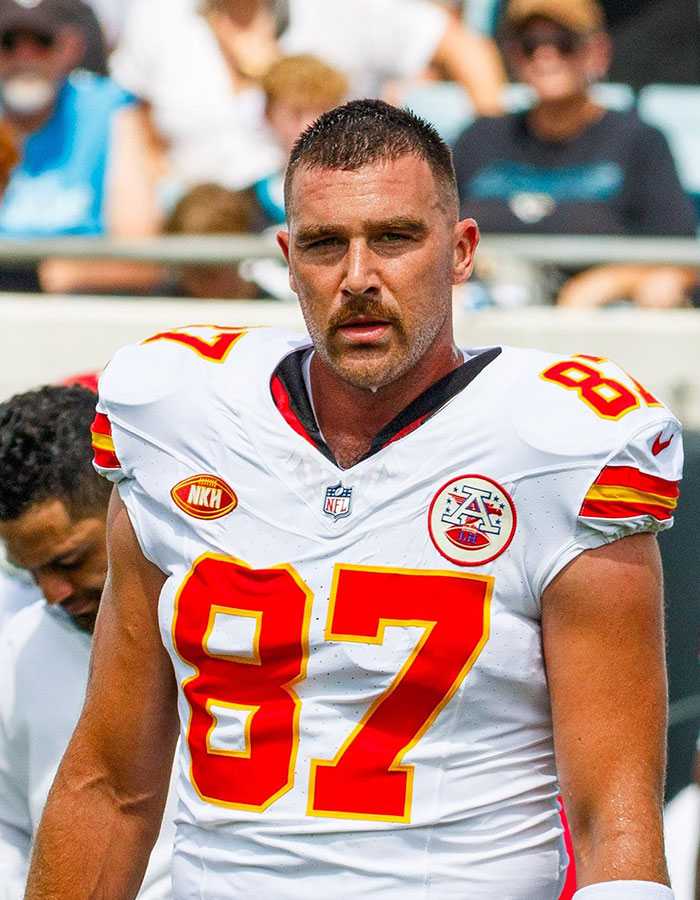 Taylor Swift Attends Chiefs Game With Travis Kelce&#8217;s Mom Amid Dating Rumors